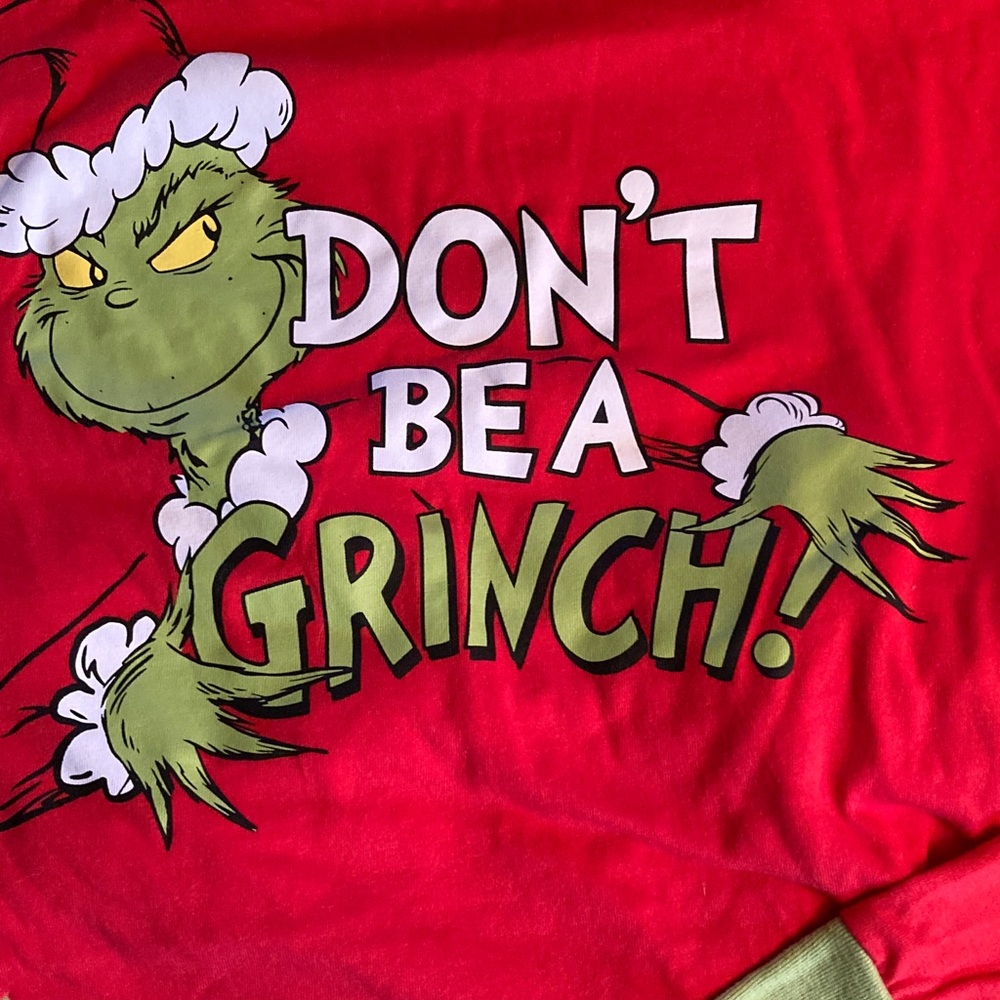 Dr. Seuss Red and Green Grinch Pajama Set “Don’t Be A Grinch” - Picture 3 of 10